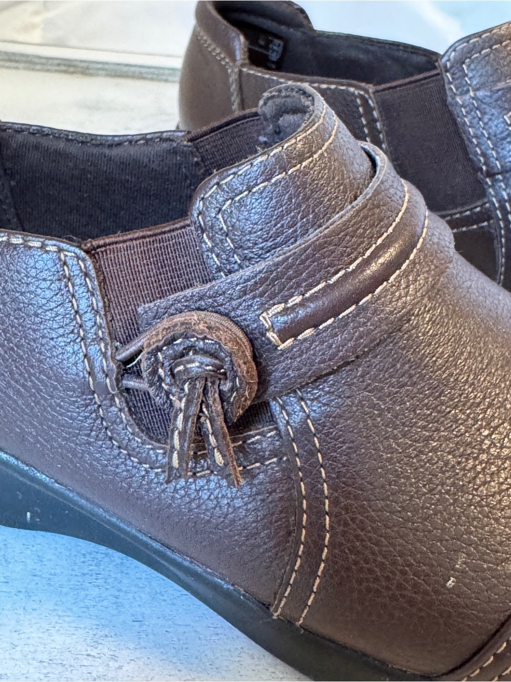 Clarks Dark Brown Slip-On Leather Loafers - Picture 4 of 8